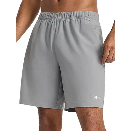 Reebok 男士 Jumpstart 8 英寸短裤，标准版型，轻盈聚酯纤维面料